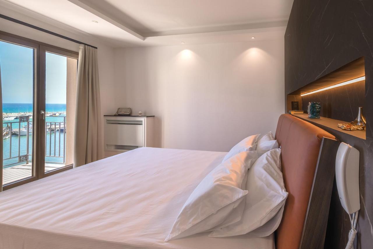Roccaregina Hotel Шакка Экстерьер фото