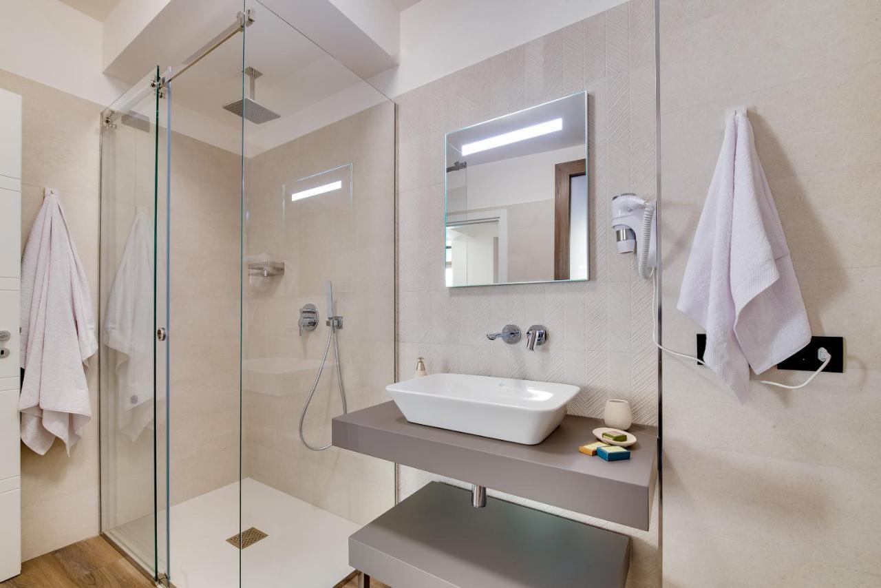 Roccaregina Hotel Шакка Экстерьер фото