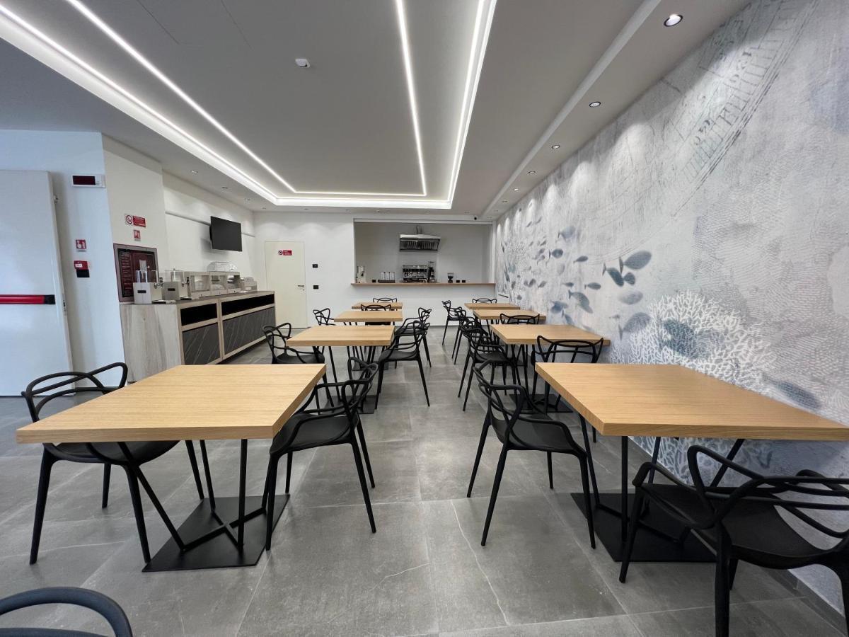 Roccaregina Hotel Шакка Экстерьер фото