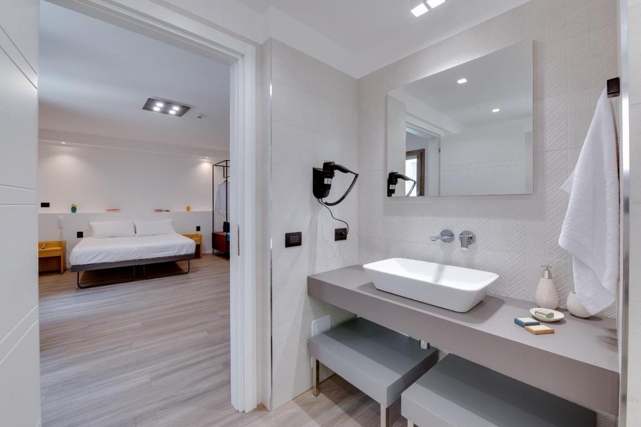 Roccaregina Hotel Шакка Экстерьер фото