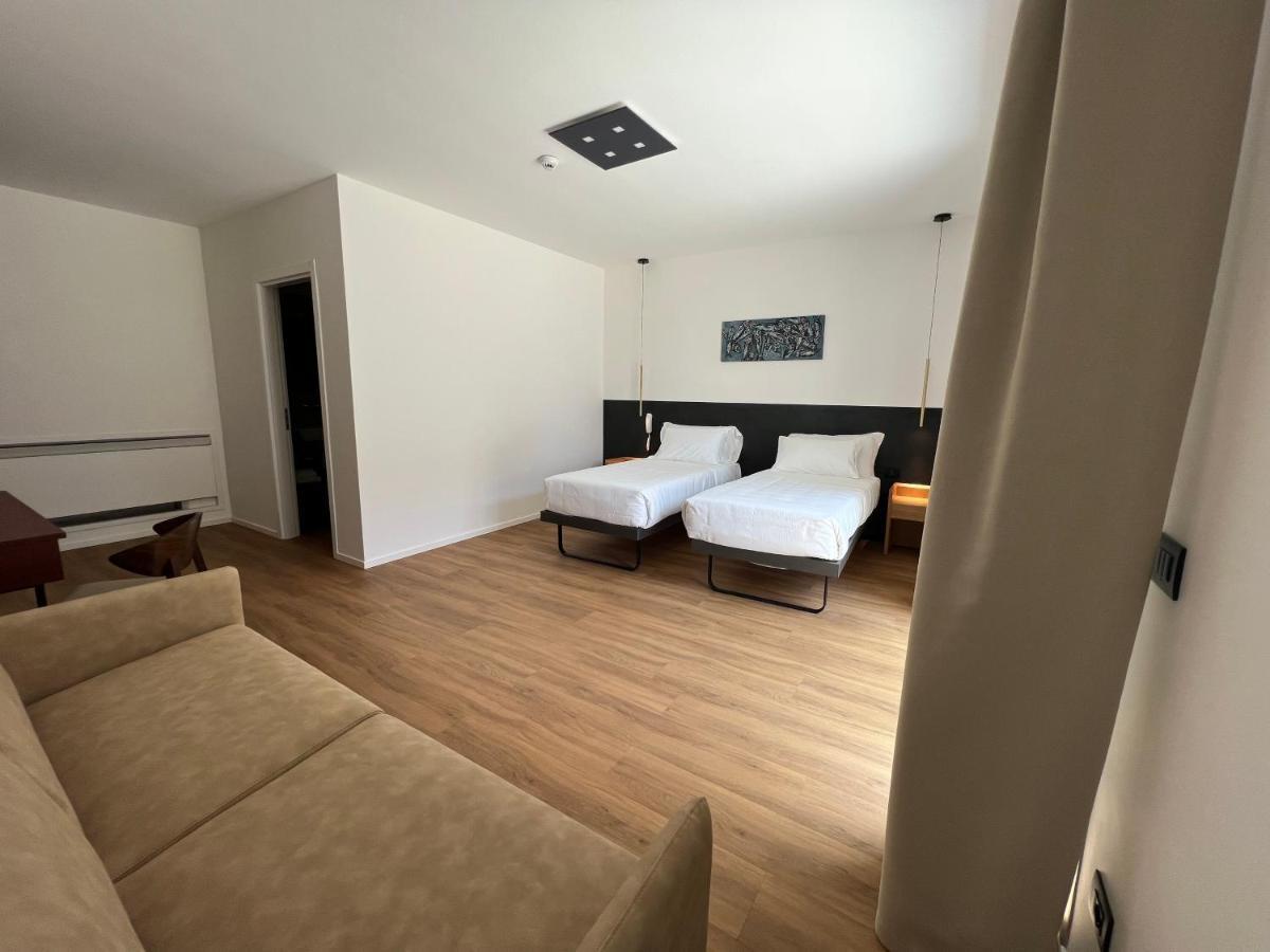 Roccaregina Hotel Шакка Экстерьер фото