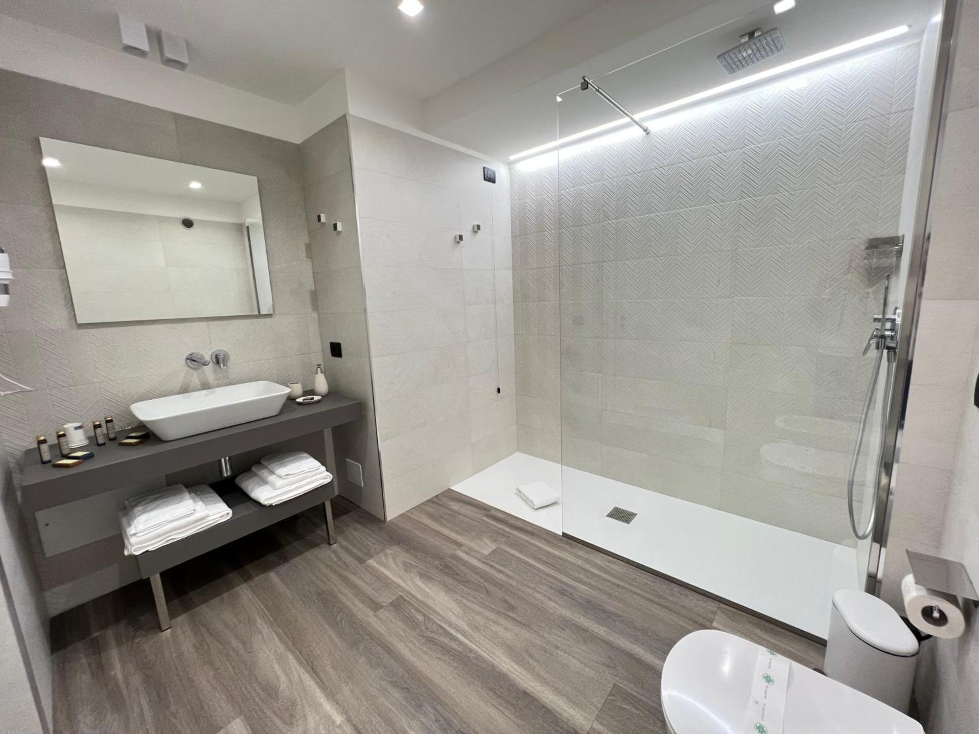 Roccaregina Hotel Шакка Экстерьер фото